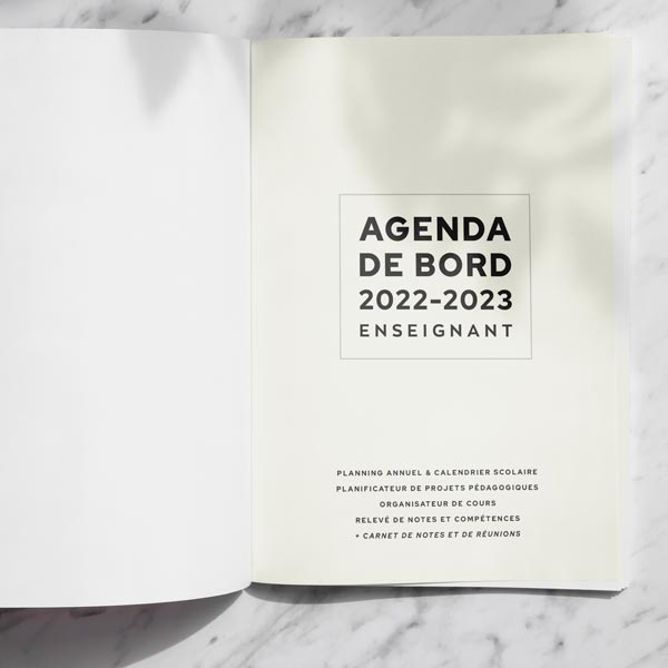 agenda-2022-2023-enseignant-photo-04