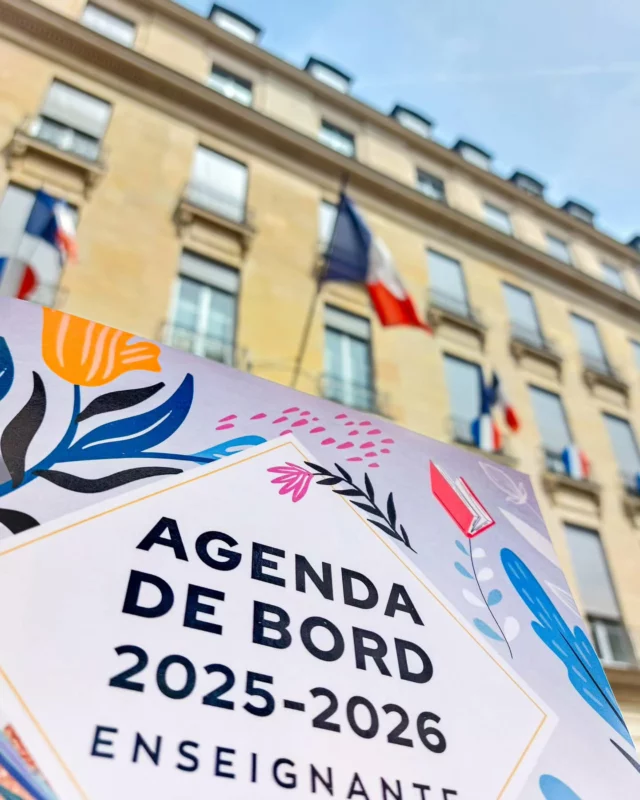 14 juillet ! 🇫🇷

#gringolivier #agendaprof  #enseignant #prof #rentrée2025